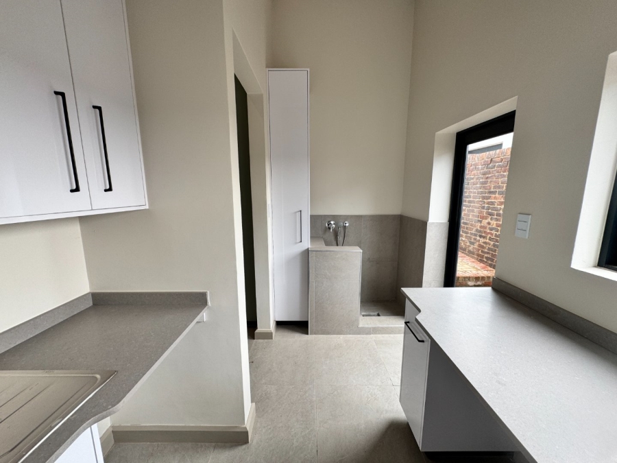 To Let 3 Bedroom Property for Rent in Helderzicht Eco Estate North West